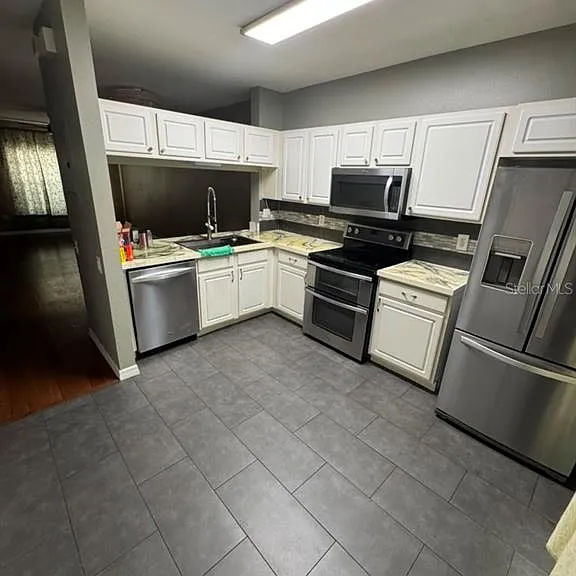 2454 Lake Woodberry Cir — Photo 9