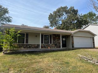 11 Johnny Ln, Sherwood, AR 72120