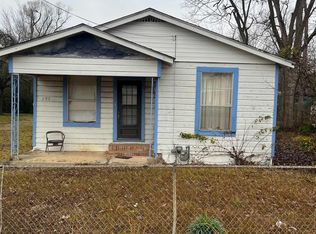 202 E Greenwood St, Hope, AR 71801