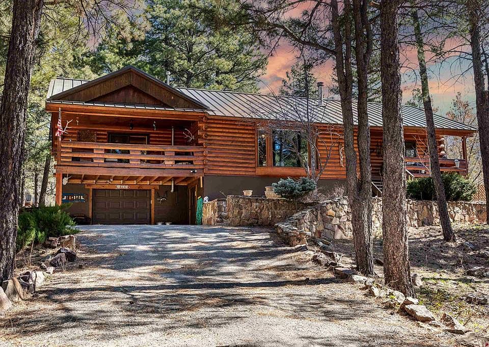 1st image of 49 Sandstone Court