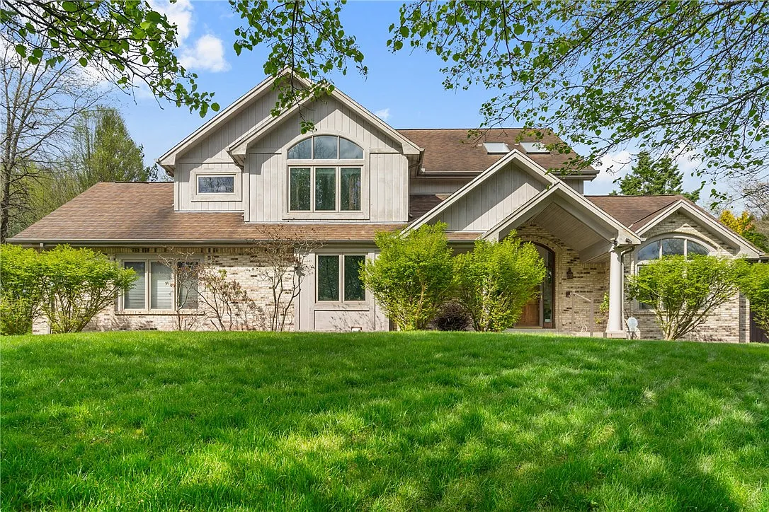 106 Bel Aire Dr photo 1