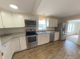 143 Main St, Salisbury, MA 01952