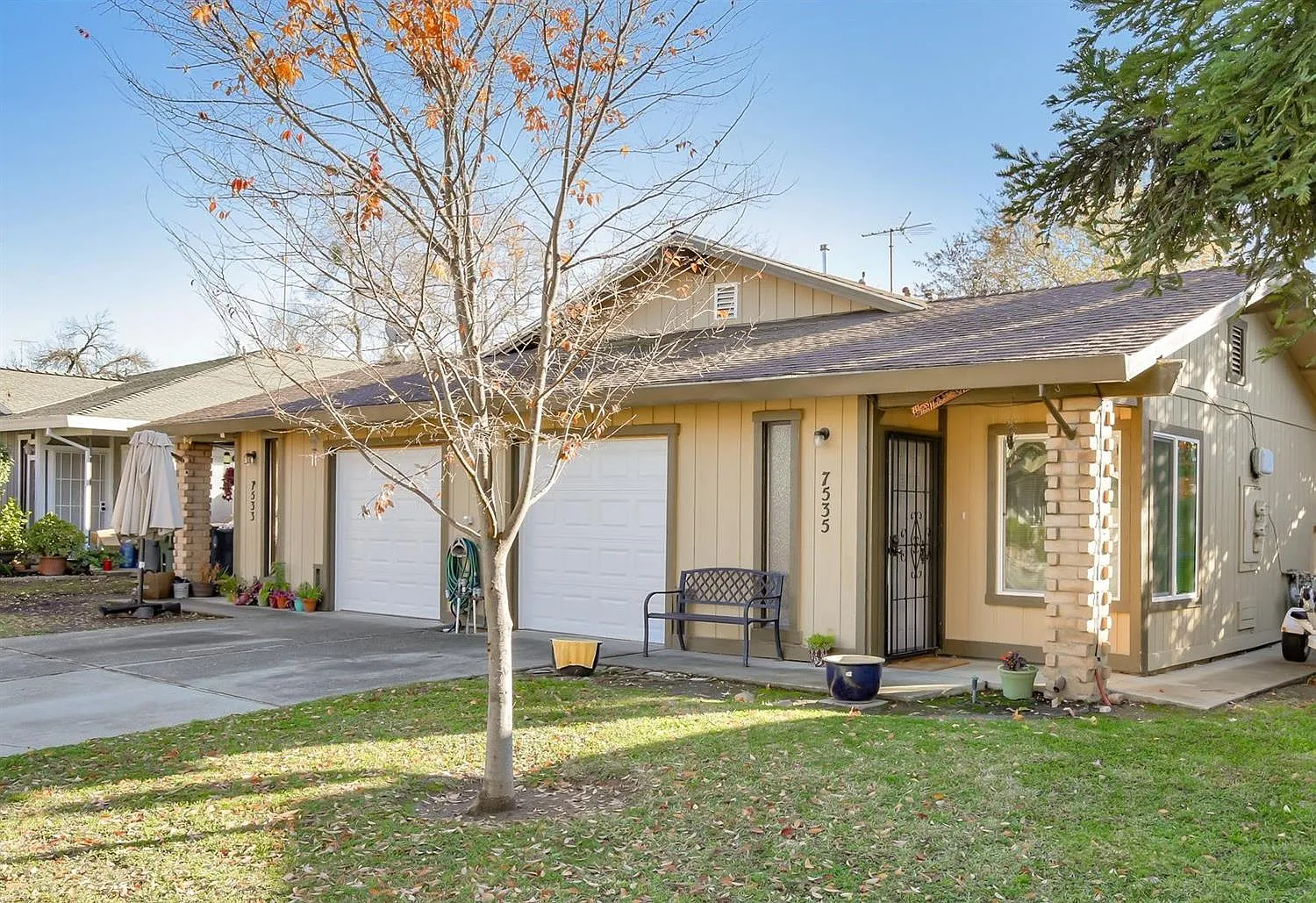 7533 Gallant Cir photo 1