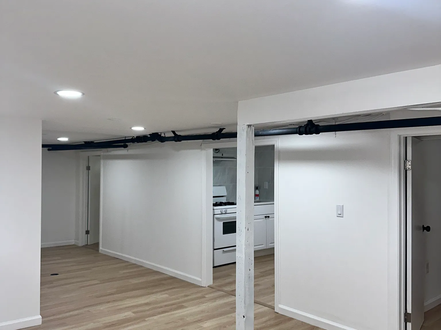 2 bed, $2,350 — Photo 2