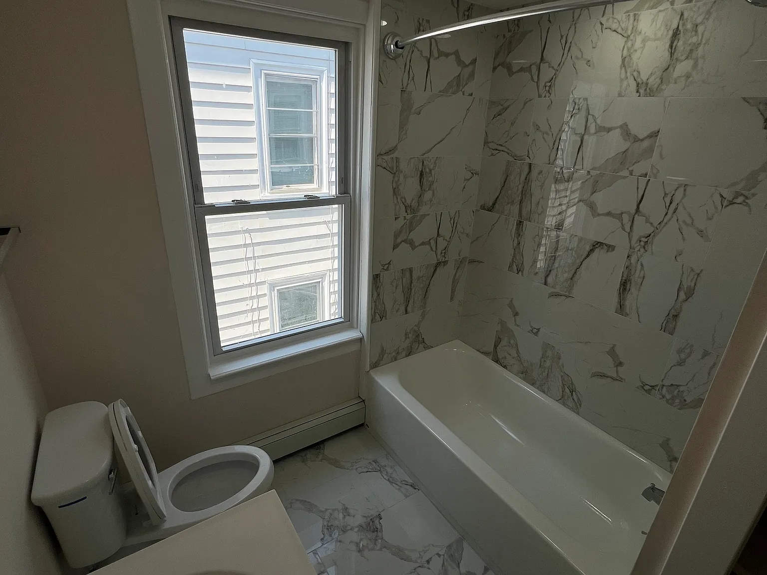 27 Wisdom Ave — Photo 2