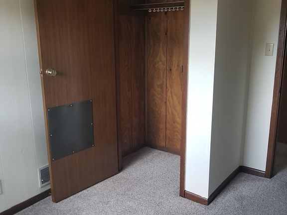 4th image of 21010 Winters Ln Unit 2