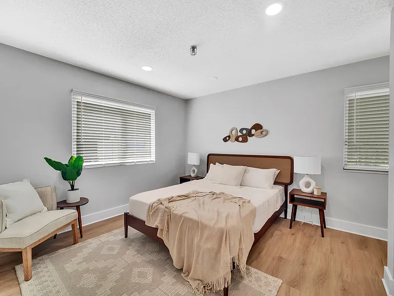 TRELLIS DURHAM RTP Apartments — Photo 14