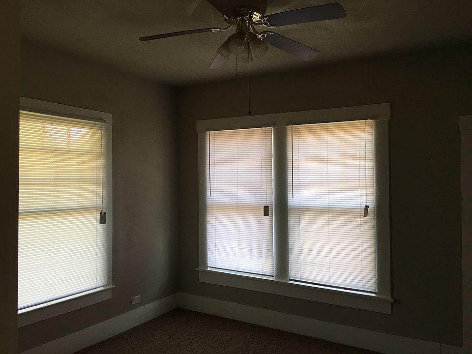 1st image of 410 Merchant St