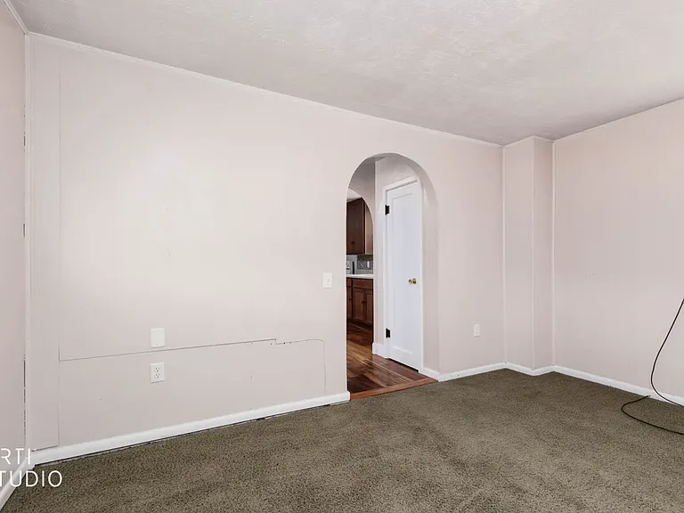 62 W 115 N #201 — Photo 15
