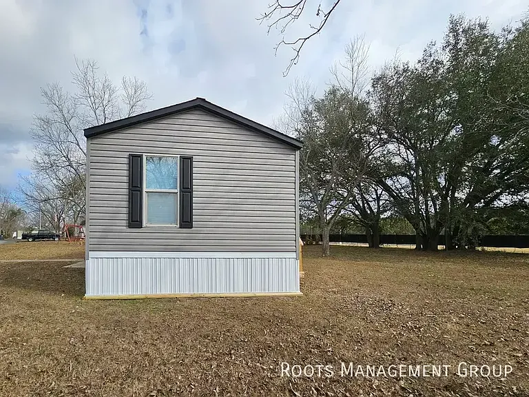 1233 Paul Ln #1233P — Photo 1