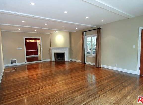 2nd image of 340 N Mansfield Ave