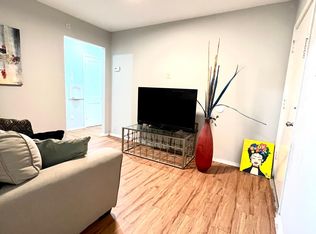 2811 Rosedale St #6, Houston, TX 77004