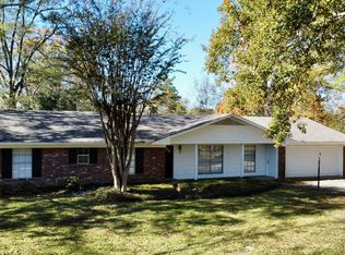 203 Hester St, Clinton, MS 39056