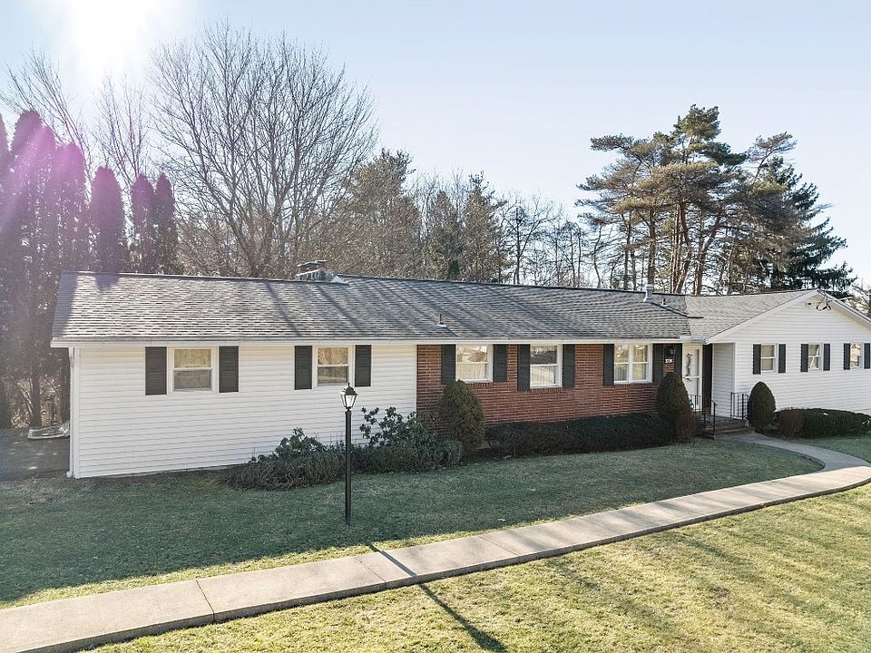 1st image of 3720 Wildwood Dr