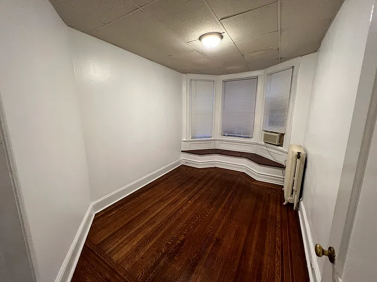 522 S 46th St #1 — Photo 11