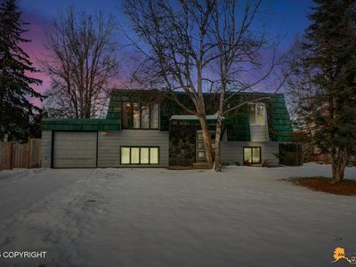 3561 Kachemak Cir, Anchorage, AK, 99515