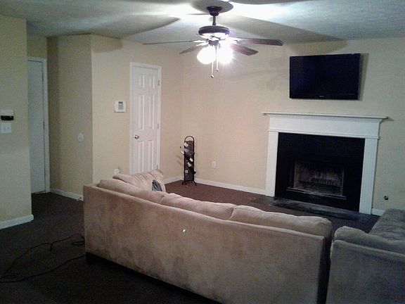 2nd image of 5572 Wellborn Creek Dr