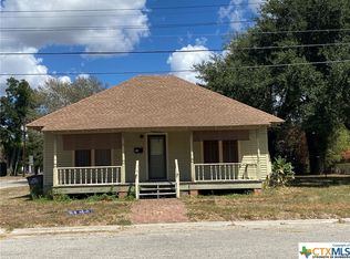 1308 N Moody St, Victoria, TX 77901