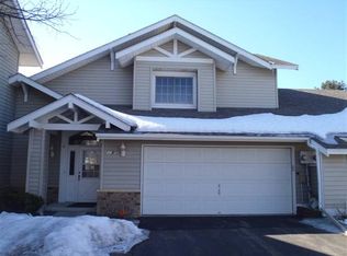 2973 Devonshire Cir, Woodbury, MN 55125