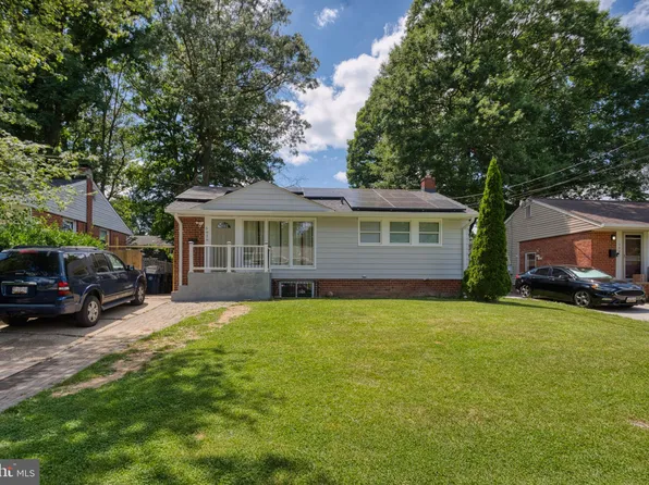 5926 89th Pl, Hyattsville, MD 20784