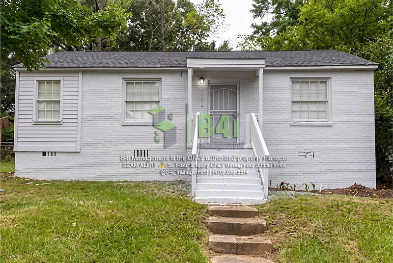 36 Mathews St