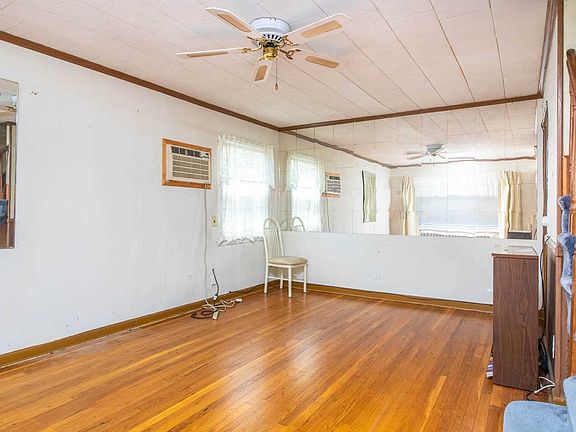 5th image of 13728 169th St