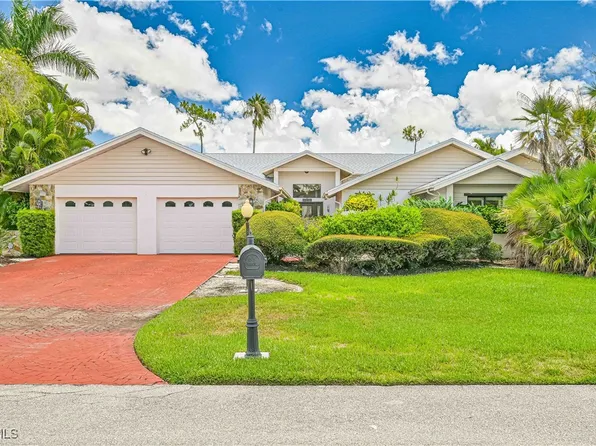 14687 Triple Eagle Ct, Fort Myers, FL 33912