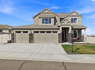 664 Punkie Ln, Richland, WA