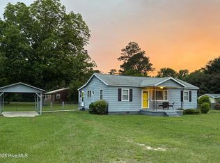 16980 Barnes Dr, Laurinburg, NC 28352