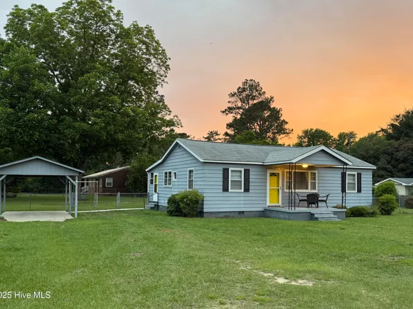 16980 Barnes Drive, Laurinburg, NC 28352