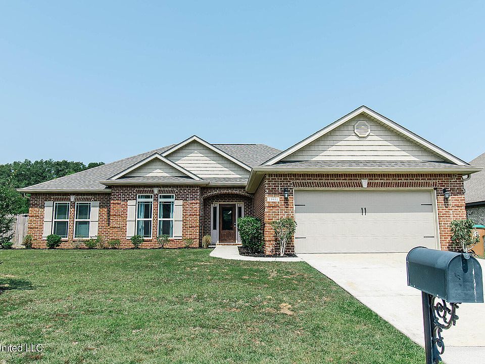 1st image of 15931 Walker Farm Ln