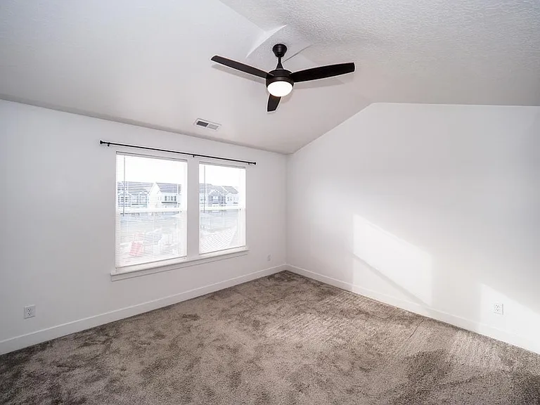 3659 W 1650 N #BASEMENT MASTER — Photo 32