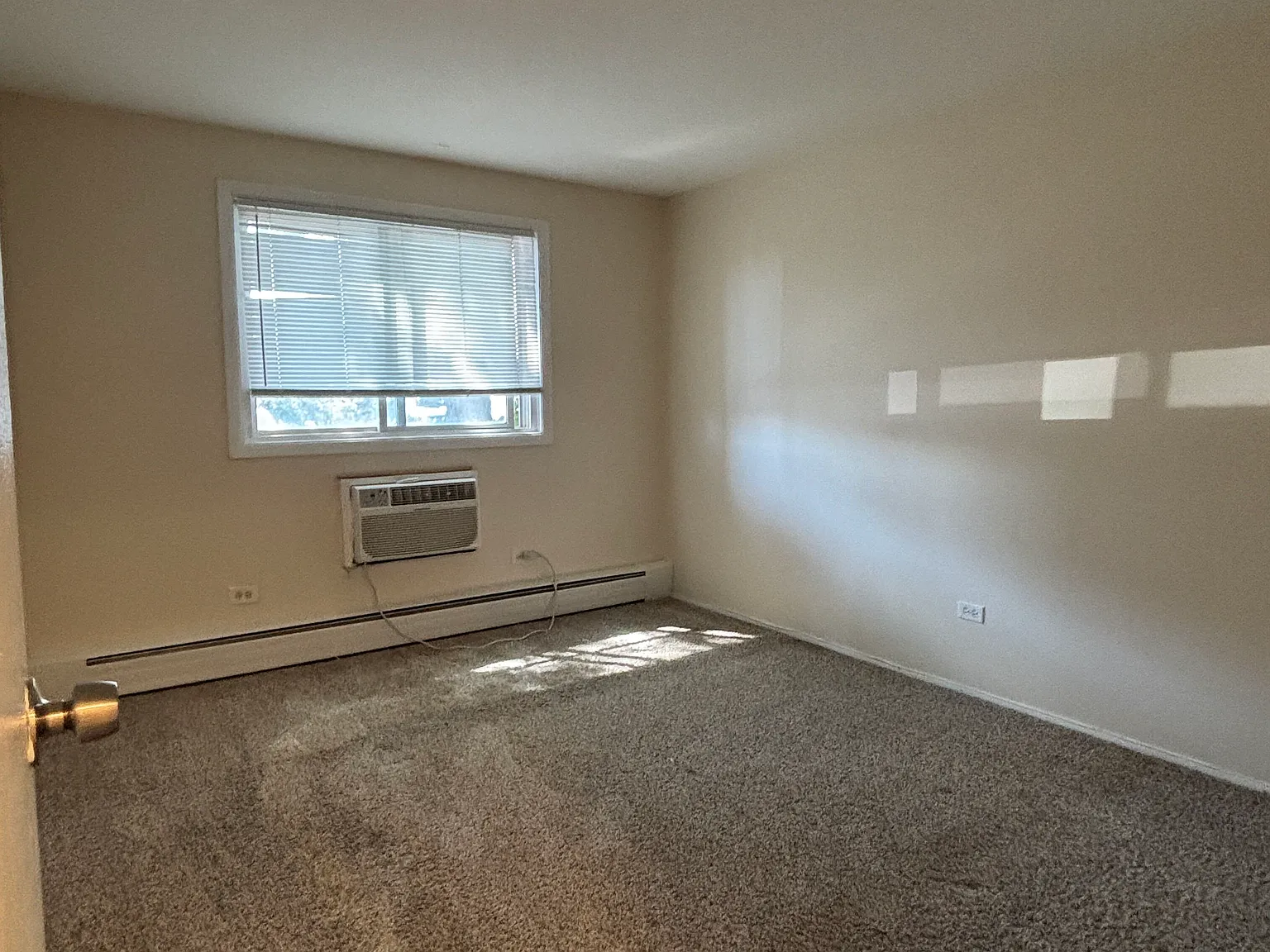 1 bed, 1.0 bath, $1,595 — Photo 4