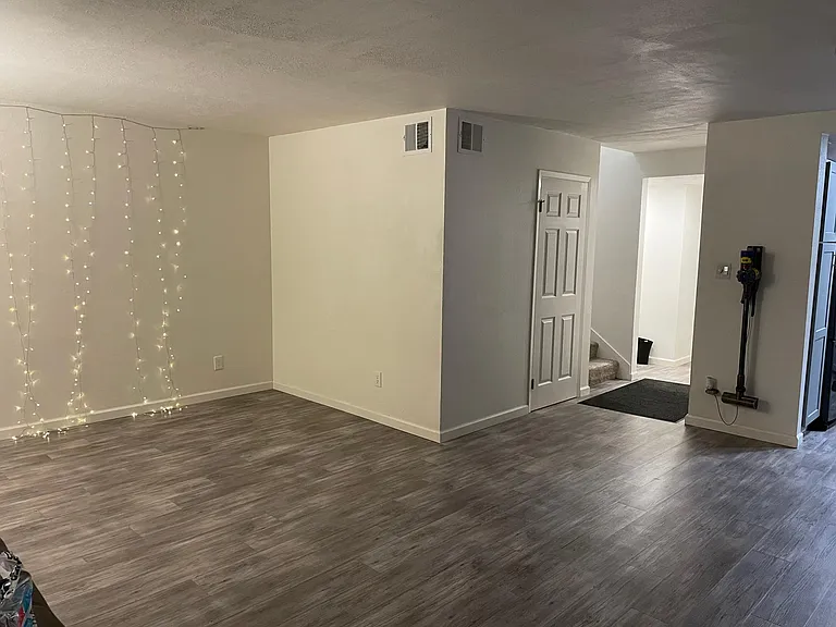 2684 Truxel Rd — Photo 3
