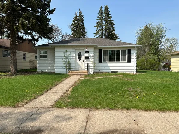 108 Seminole Ave, Bismarck, ND 58501