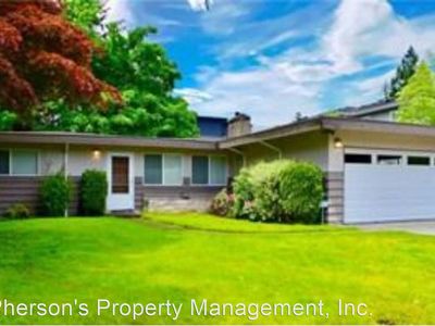 1233 108th Ave NE, Bellevue, WA, 98004