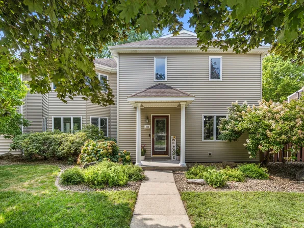 305 W Sangamon St, Fisher, IL 61843