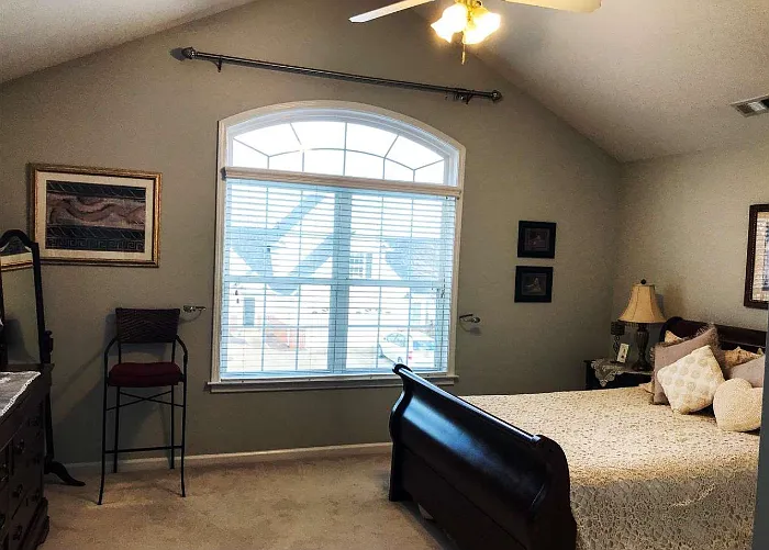 513 Cliffview Ct — Photo 16