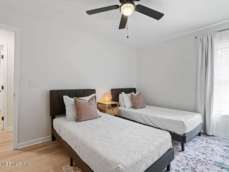 12568 Hunters Branch Way — Photo 34