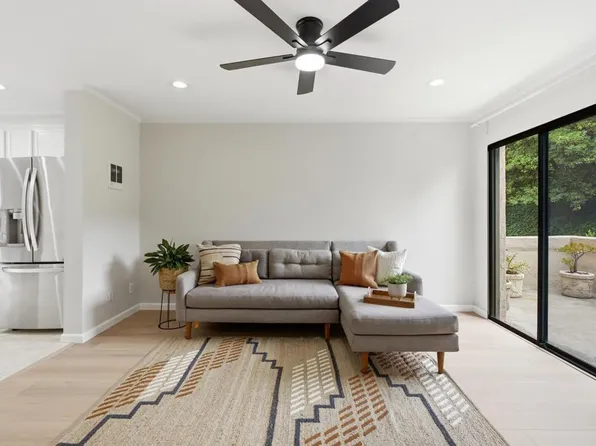 2740 Ariane Dr Unit 160, San Diego, CA 92117