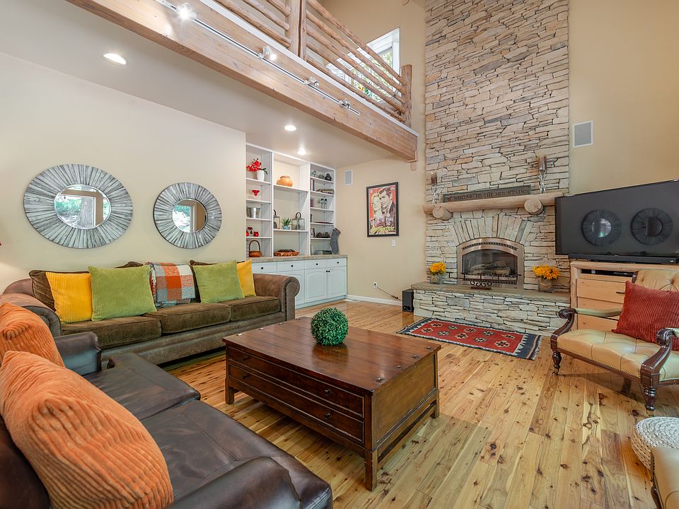 1st image of 12882 Falcon Point Pl