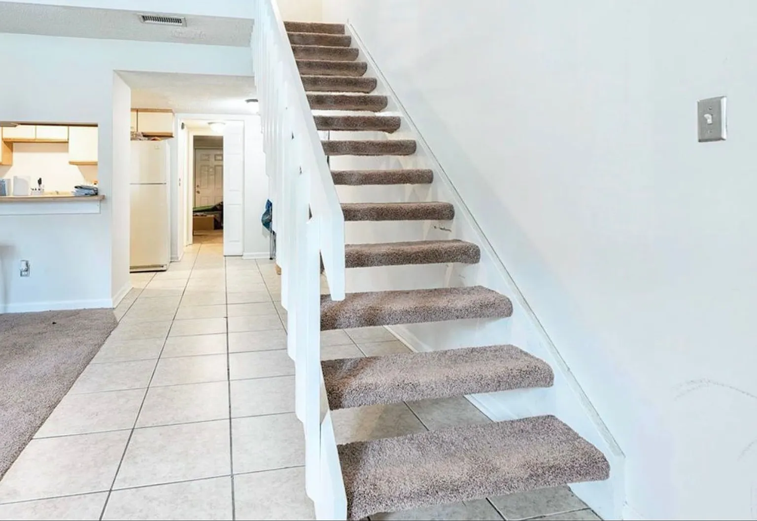 2400 Sandpiper St - Available August 2026 — Photo 3