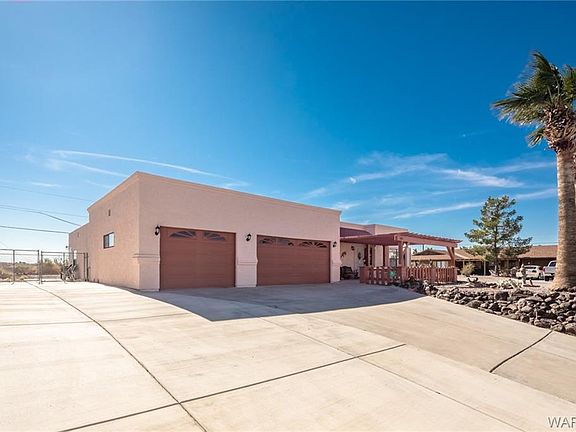 3rd image of 2578 Avenida Grande
