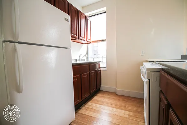 Rented by MySpaceNYC | media 3