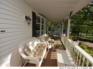 404 Panoramic Dr, Camdenton, MO 65020