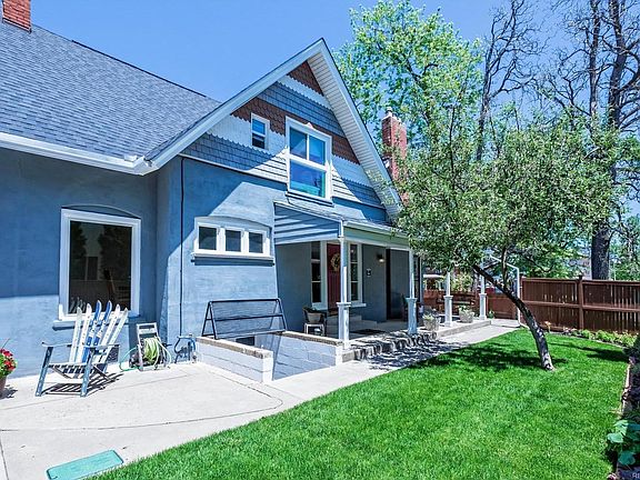 3rd image of 3839 N Lowell Blvd
