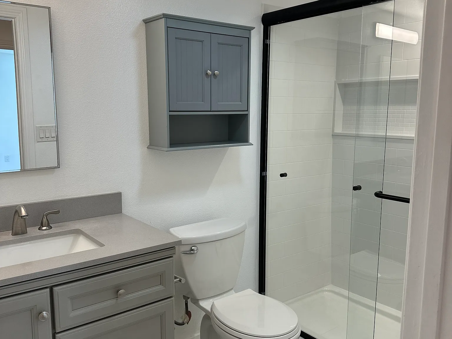 1 bed, 800 sqft, $2,400 — Photo 2
