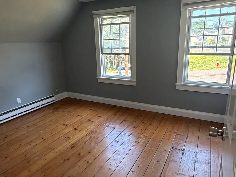 7 Central Ave — Photo 19