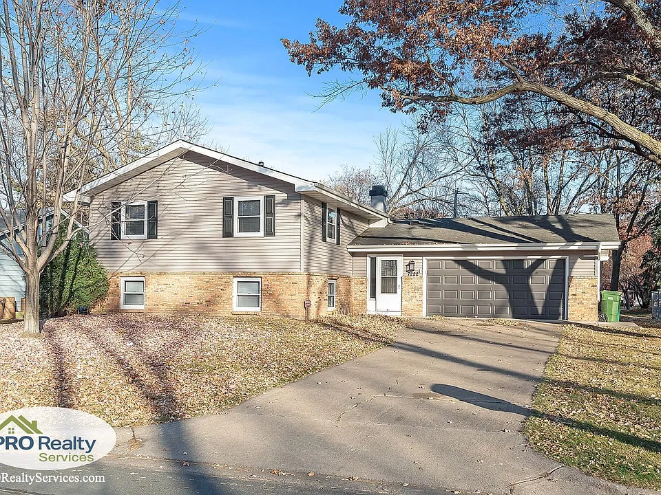 7222 Dallas Rd
