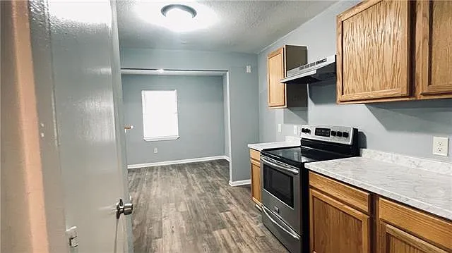 2236 Litchwood Ln — Photo 3